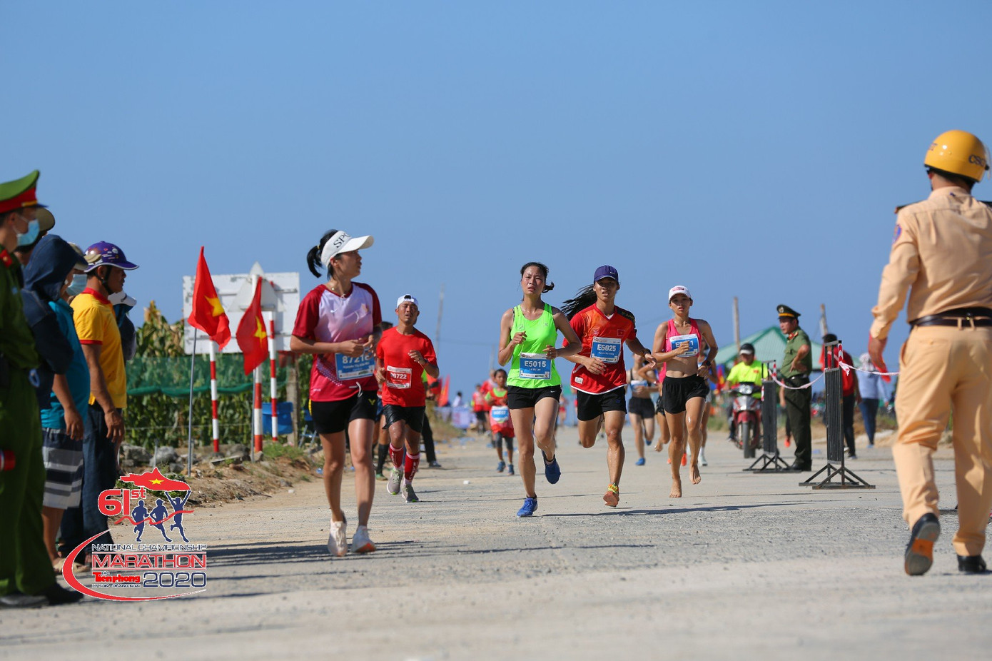 Hơn 4.500 vận động viên tham gia giải chạy Tiền Phong Marathon 2021 tại Gia Lai ảnh 2