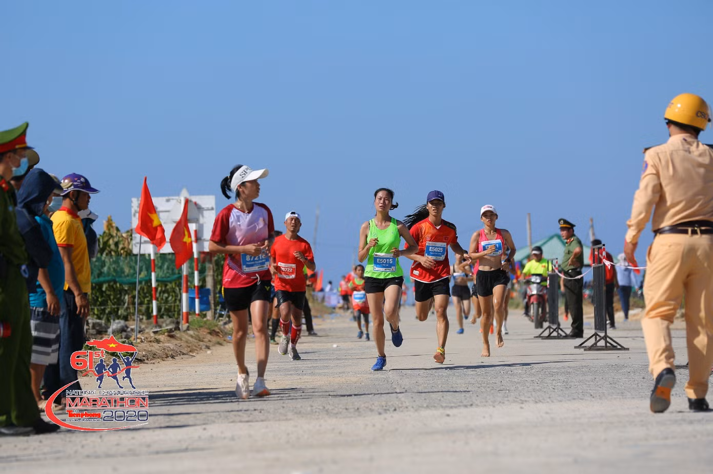 Hơn 4.500 vận động viên tham gia giải chạy Tiền Phong Marathon 2021 tại Gia Lai ảnh 2
