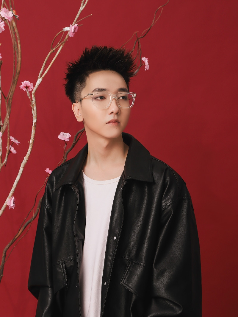 Thảo Nari, Mèo Sao Hỏa cùng dàn streamer, TikToker tung bộ ảnh mặc áo dài rực rỡ ảnh 10