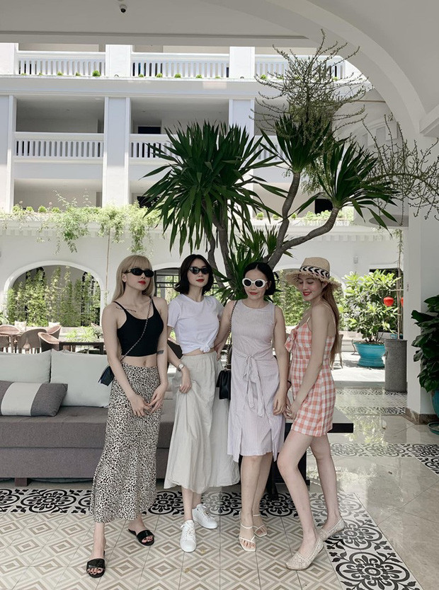 Gia đình Thiều Bảo Trâm. Netizen chỉ trích chị ruột Thiều Bảo Trâm, khuyên cô nên im lặng nếu thương em gái ảnh 1