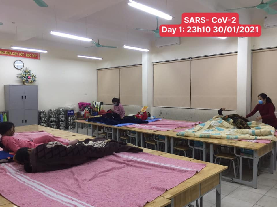 Gần 80 học sinh, giáo viên Tiểu học Xuân Phương (Hà Nội) cách ly tại trường: Thương lắm, cố lên nhé! ảnh 2