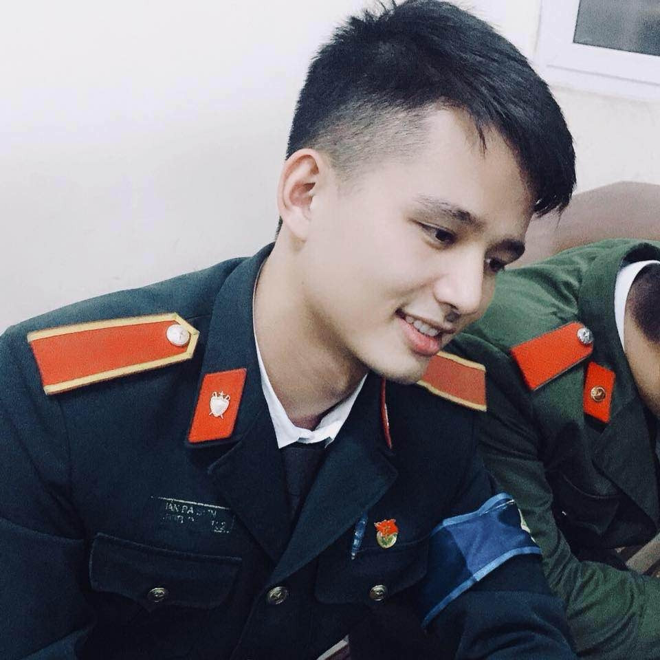 “Soái ca” quân nhân chiếm trọn spotlight trong “Sao Nhập Ngũ“: Người đâu mà vừa đẹp vừa tài! ảnh 3