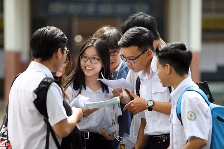 Bộ GD&ĐT chính thức chốt phương án thi tốt nghiệp THPT Quốc gia năm 2021 ảnh 1