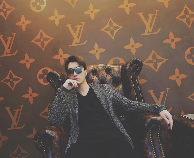 Loạt nam thần “Người Ấy Là Ai“: Những chàng CEO “bên ngoài đẹp trai, bên trong nhiều tiền“ ảnh 8