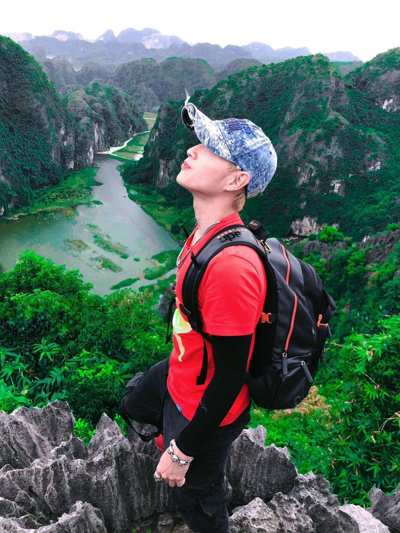 Hang Múa, đồng cừu Gia Viễn (Ninh Bình) lọt top điểm “hot” dịp Tết Dương lịch 2021 ảnh 1