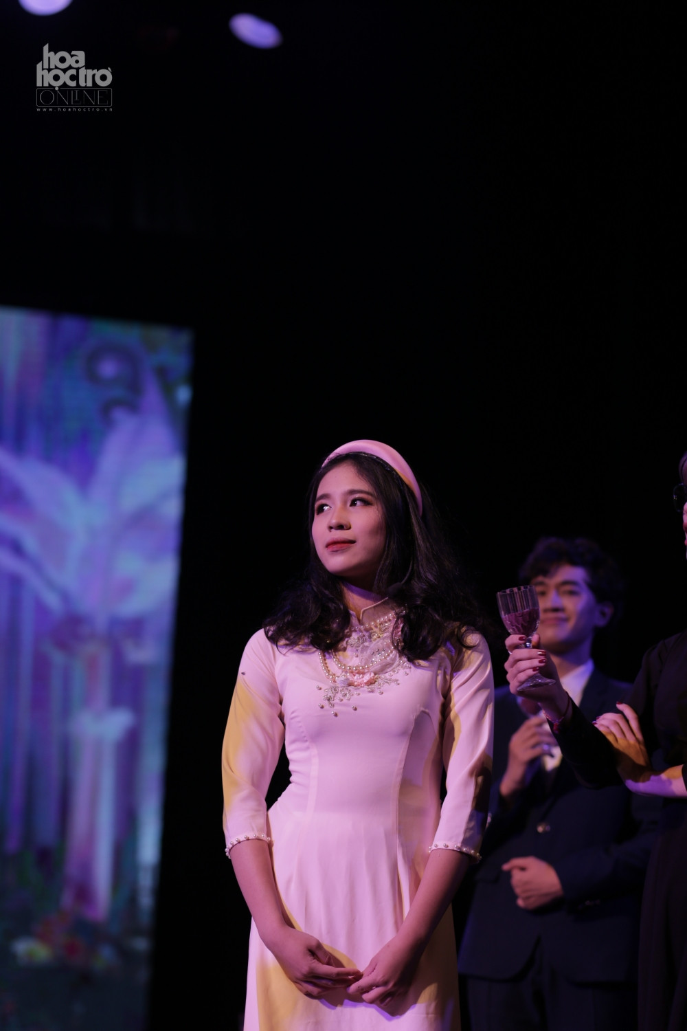 LSD On Stage 2020: Amsers làm lay động khán giả khi tái hiện lại Sài Gòn thập niên 1960 ảnh 2