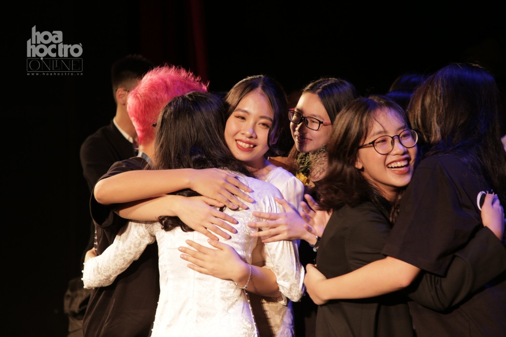 LSD On Stage 2020: Amsers làm lay động khán giả khi tái hiện lại Sài Gòn thập niên 1960 ảnh 7