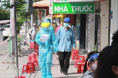 Lưu ý: Thêm hàng loạt địa điểm tại TP.HCM có “dấu chân” của các ca bệnh COVID-19 ảnh 1