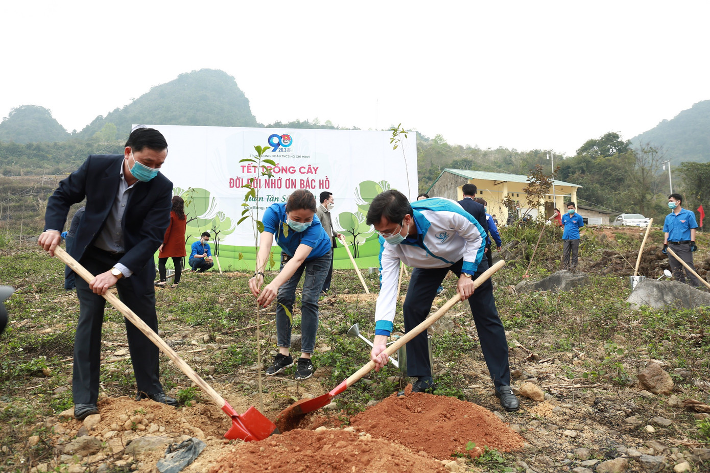 Nhiều hoạt động ý nghĩa được Trung ương Đoàn TNCS Hồ Chí Minh khởi động trong Tháng Thanh niên ảnh 1