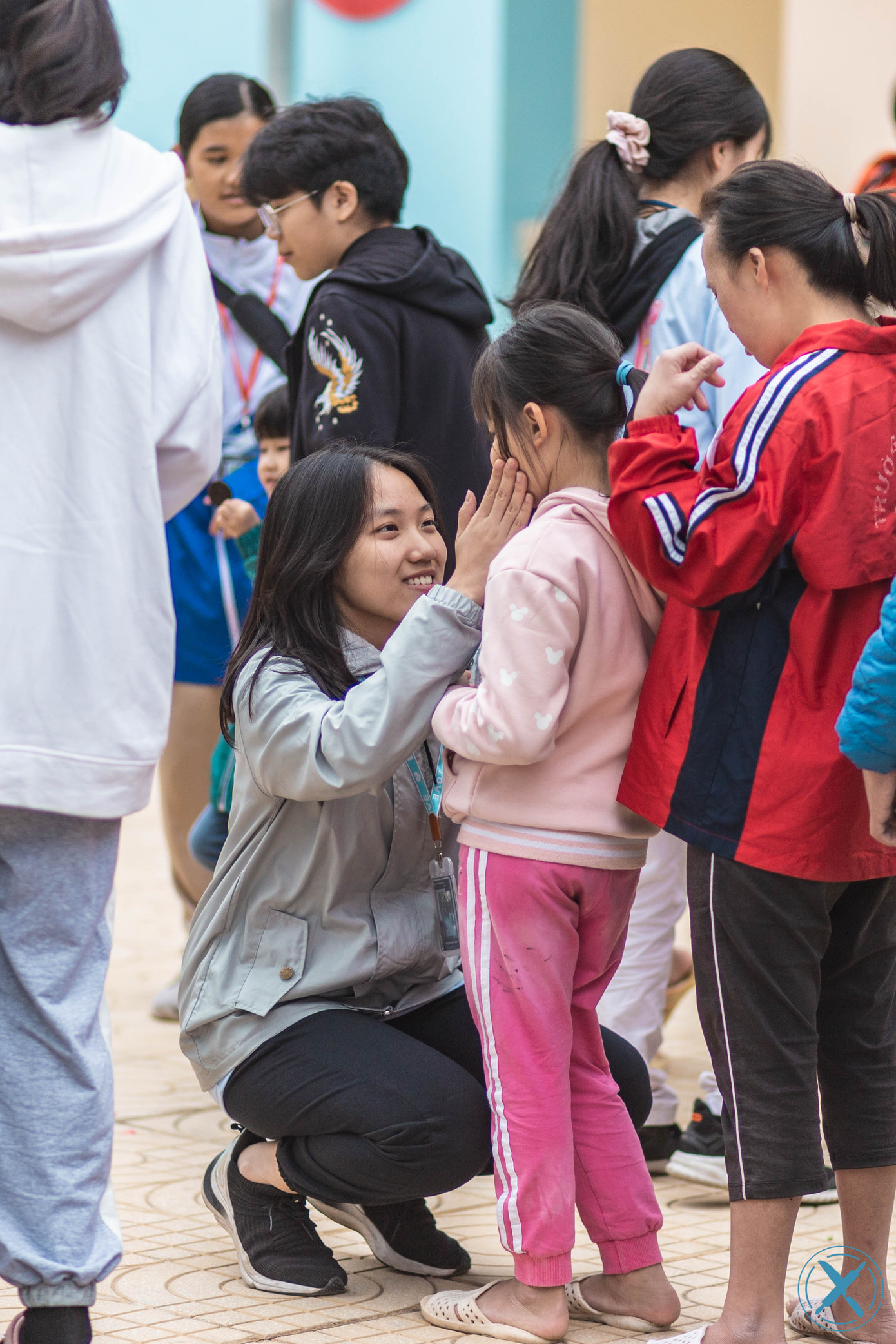 Học sinh THPT Chuyên ĐH Sư phạm Hà Nội đầy sôi nổi với hoạt động từ thiện “khuyết“ ảnh 1