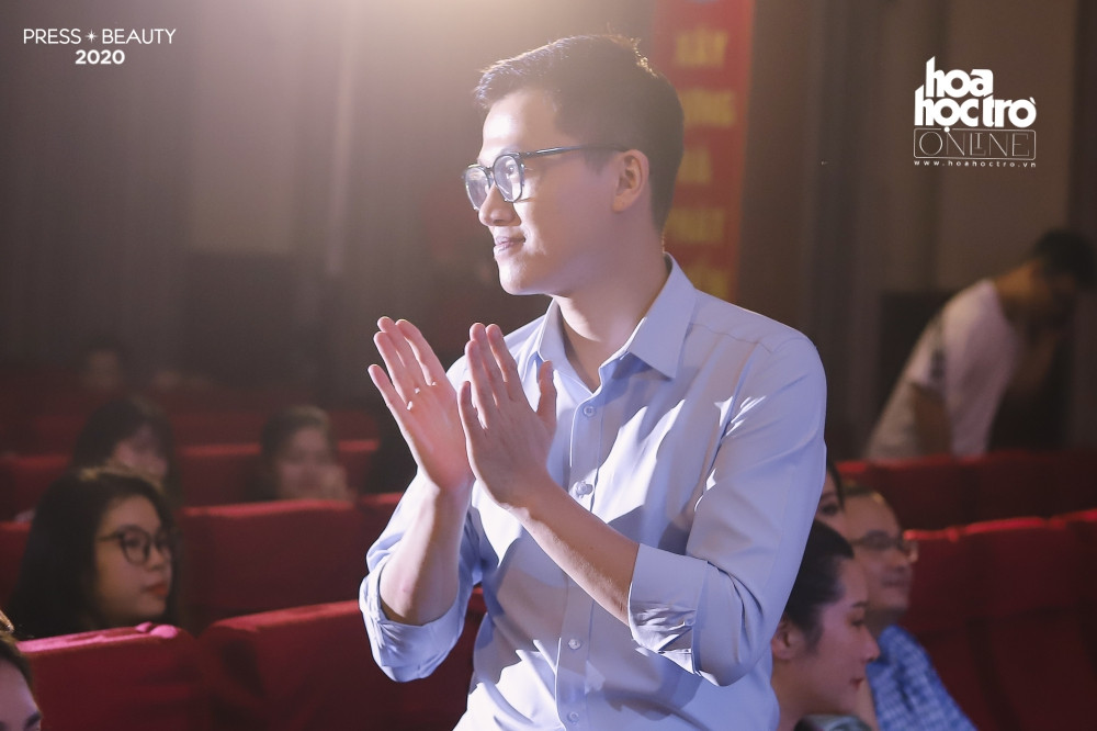 “Press Beauty 2020“: Các nữ sinh Báo chí “bùng nổ” tài năng trong đêm thi Bán kết ảnh 9