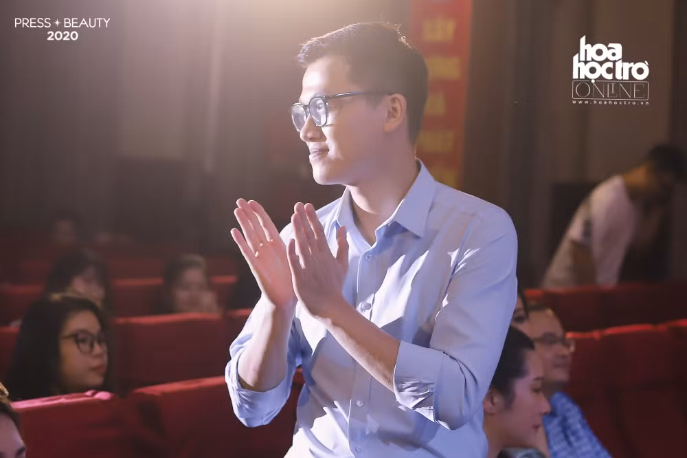 “Press Beauty 2020“: Các nữ sinh Báo chí “bùng nổ” tài năng trong đêm thi Bán kết ảnh 9