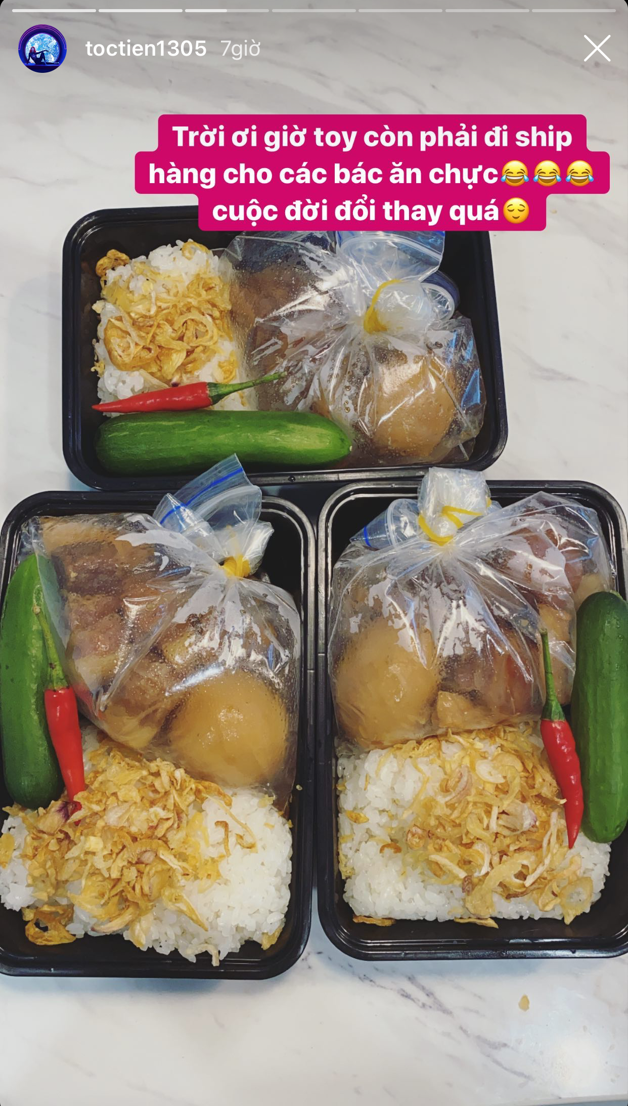 Dân mạng nể phục vì mùa dịch COVID-19 mà Tóc Tiên vẫn “bận rộn” thế này đây ảnh 5