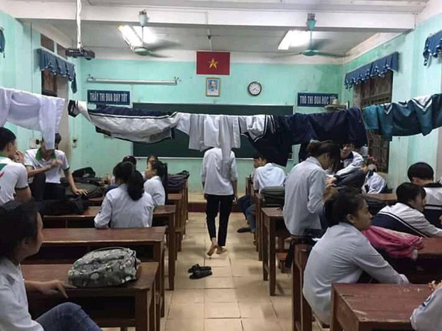 Sinh viên đi học mùa mưa: Cà kheo là “phương tiện” số 1 được lựa chọn! ảnh 5