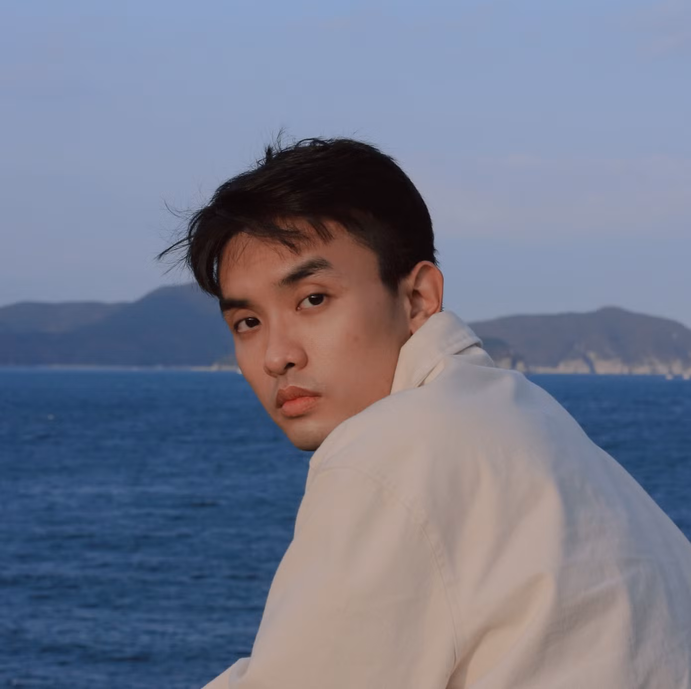 Thẻ thanh toán “vạn năng”: Phụ kiện mới không thể thiếu của giới trẻ thế giới ảnh 1