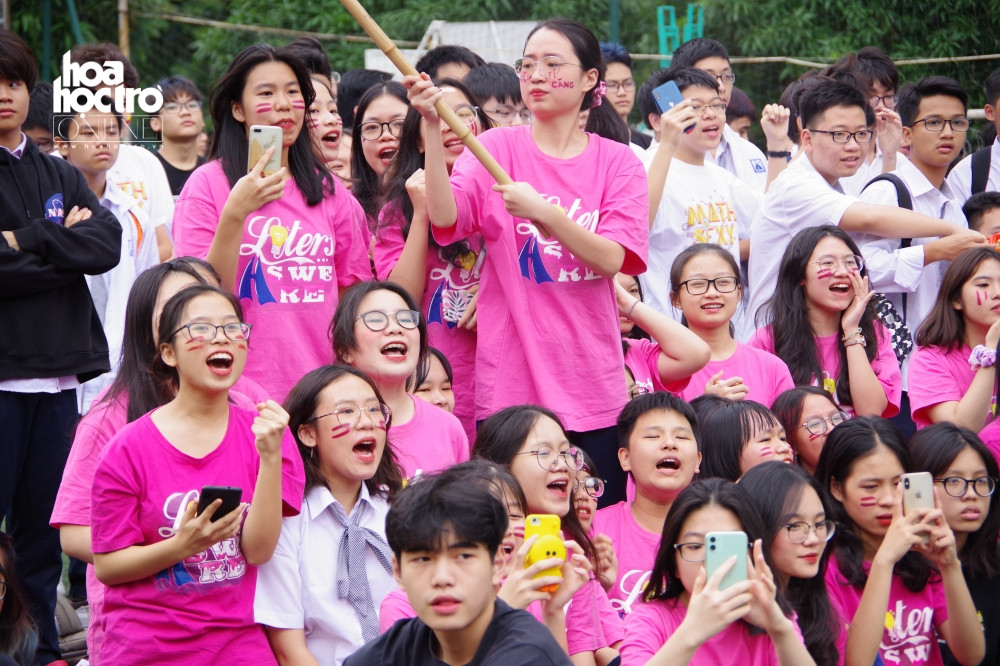 Học sinh trường THPT Hà Nội - Amsterdam cháy hết mình trong Ngày hội Thể thao 2020 ảnh 1