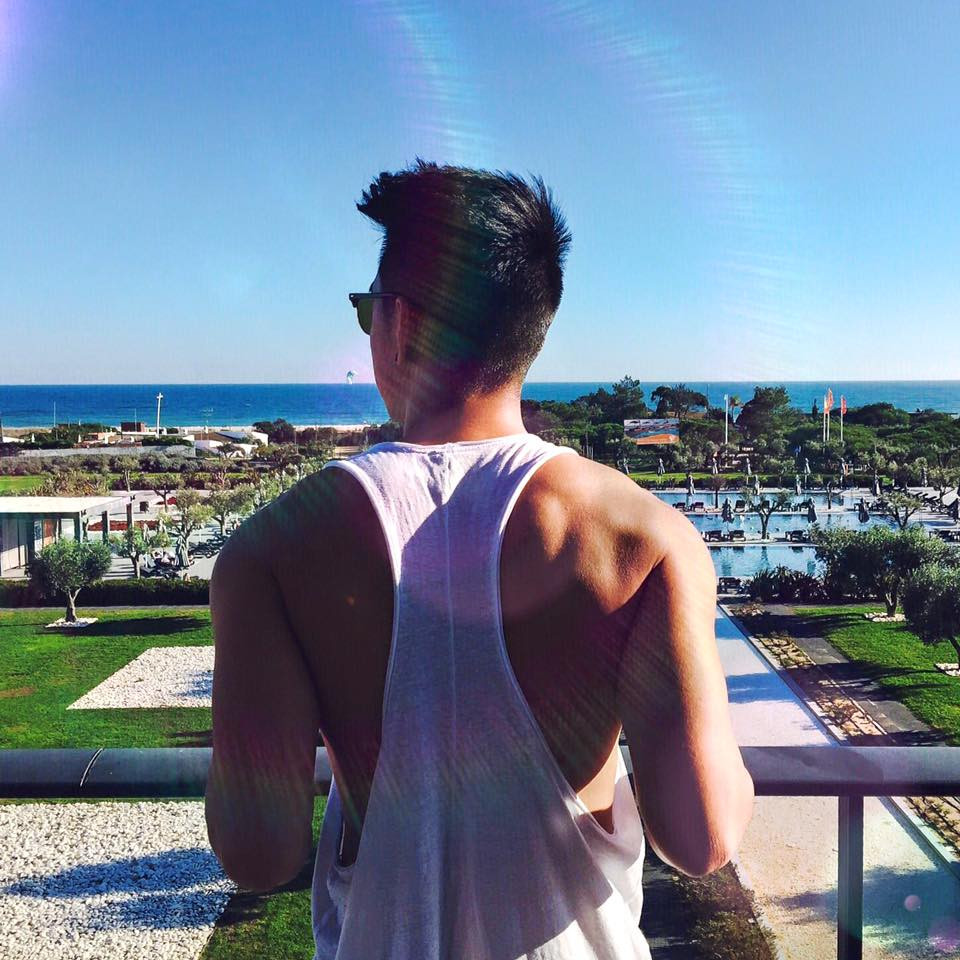 Hai anh em Việt kiều Đức trong tập 4 “Người Ấy Là Ai“: Trai đẹp có body “cực phẩm"! ảnh 9