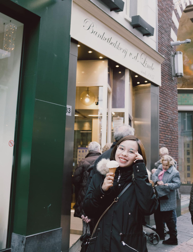 NÓNG: Công Phượng làm lễ ăn hỏi - Bạn gái là thạc sĩ RMIT, đã hẹn hò “kín” khoảng 3 năm ảnh 2