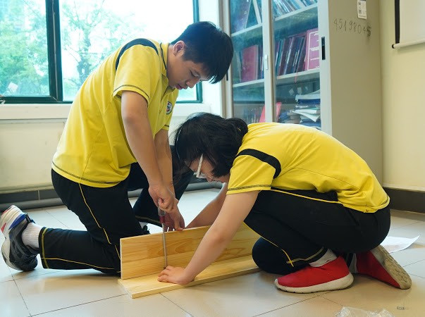 Học sinh lớp 8 tìm giải pháp cải thiện ô nhiễm nguồn nước bằng ứng dụng hạt Nano TIO2 ảnh 6