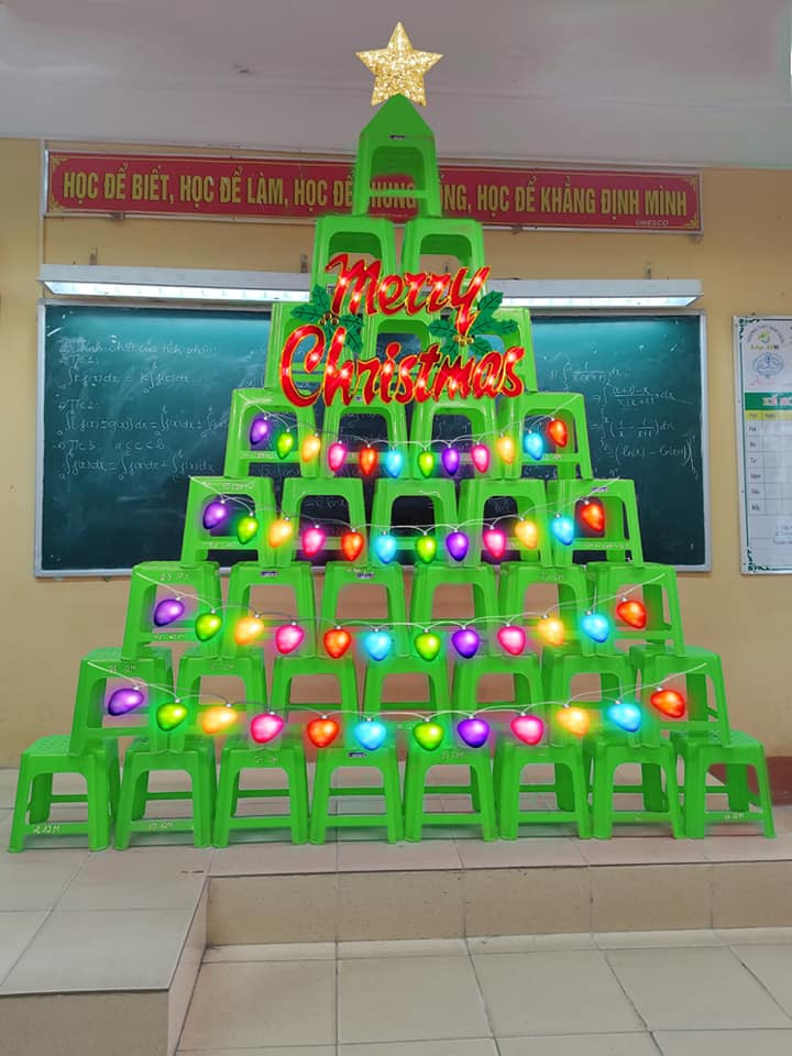 Cây thông có “1-0-2” ngay tại lớp học: Sức sáng tạo của học trò nhà mình là “dương vô cực“ ảnh 2