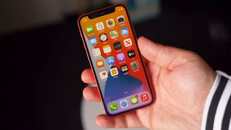 Apple sắp ngừng sản xuất iPhone 12 mini vì quá ế ẩm, có thể không ra iPhone SE 3 trong năm nay ảnh 2