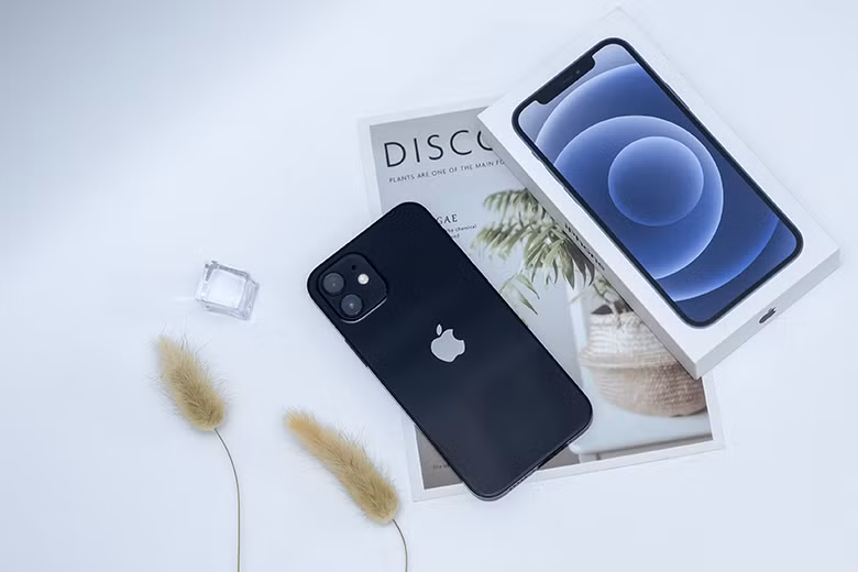 Apple sắp ngừng sản xuất iPhone 12 mini vì quá ế ẩm, có thể không ra iPhone SE 3 trong năm nay ảnh 3