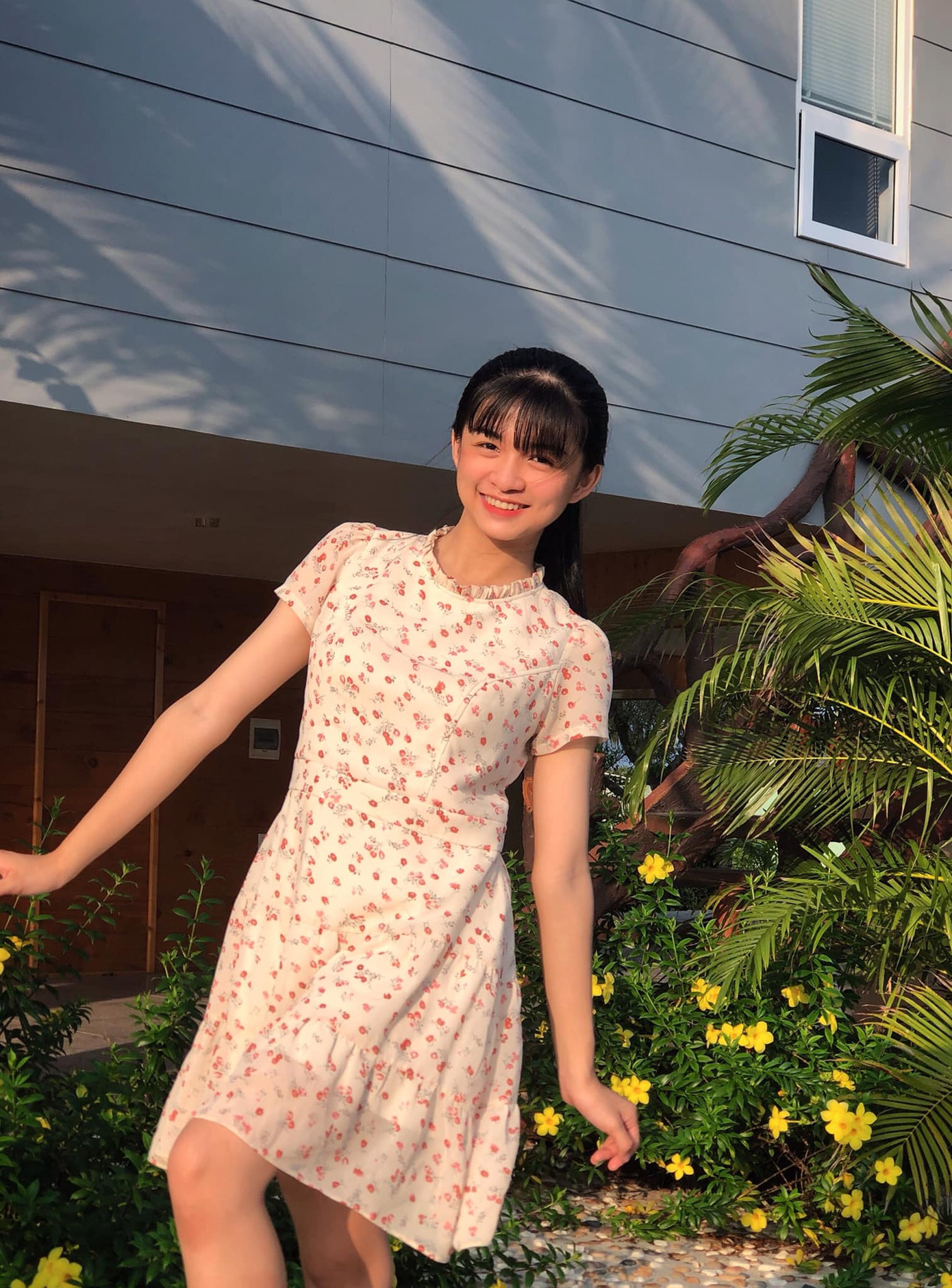 Nữ sinh quay clip trao nụ hôn chia tay tới từng bạn trong lớp, hội nam sinh “mừng hụt“ ảnh 6