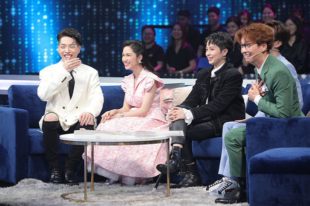 Hóa ra Hương Giang từng có mối tình với người kém 5 tuổi, nguyên nhân là vì “thèm yêu“ ảnh 2