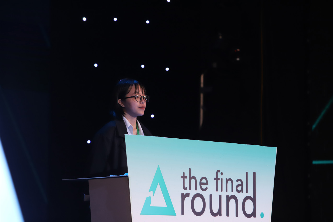 Quán quân trăm triệu của “Ứng viên tài năng 2020” ĐH Ngoại thương từng cưỡi voi đi học ảnh 2