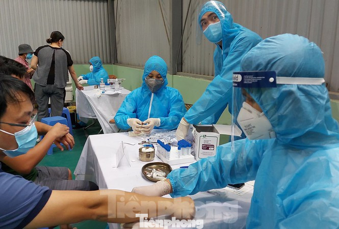 Thêm 3 người ở Quảng Nam, 1 người ở Hà Nội nhiễm COVID-19, lịch sử dịch tễ rất phức tạp ảnh 1