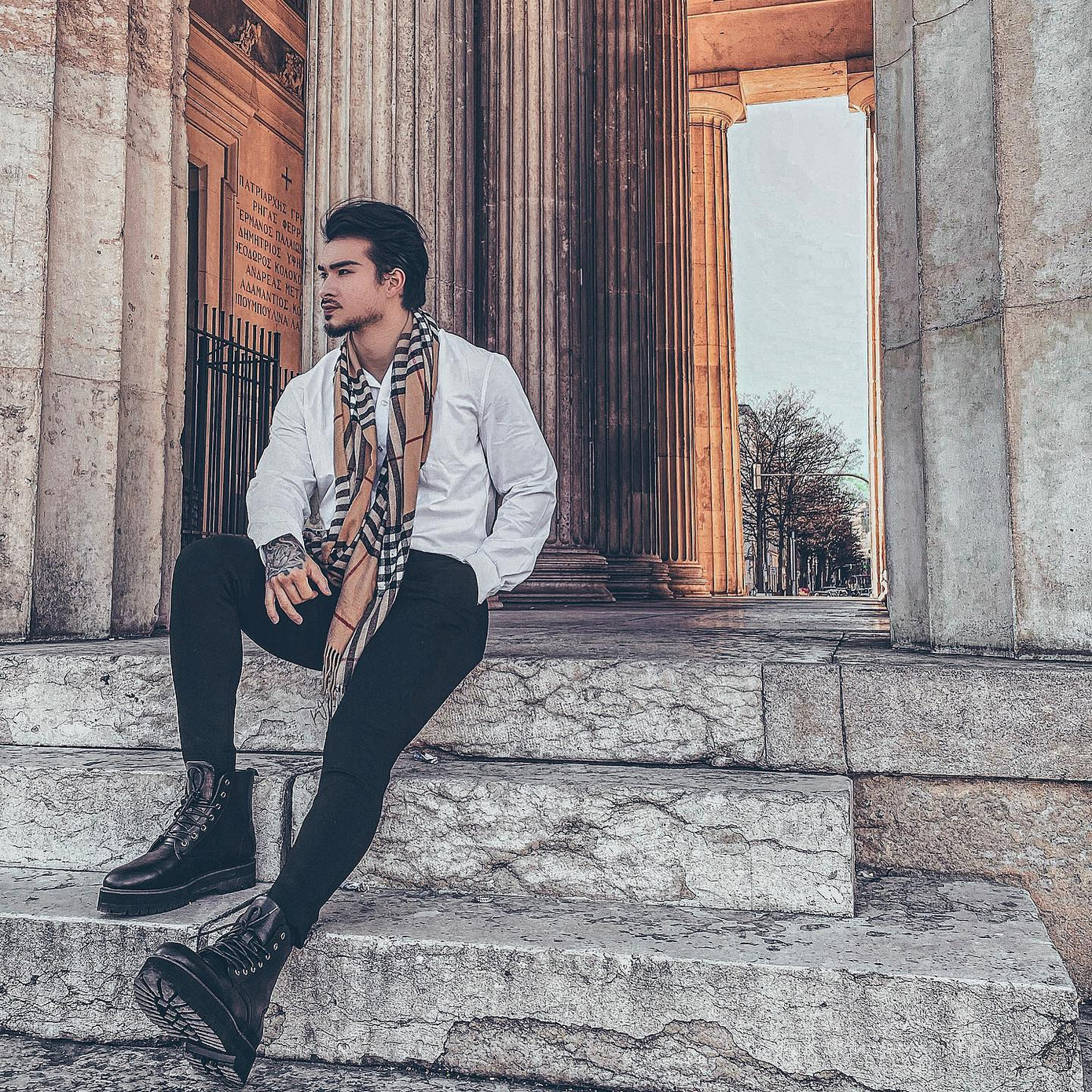 Hai anh em Việt kiều Đức trong tập 4 “Người Ấy Là Ai“: Trai đẹp có body “cực phẩm"! ảnh 5