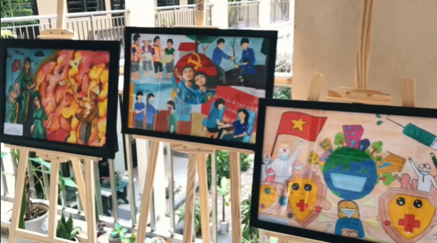 Sôi động Tháng Thanh Niên: Lấp lánh niềm vui trong tháng của các “Thiên thần áo xanh“ ảnh 2