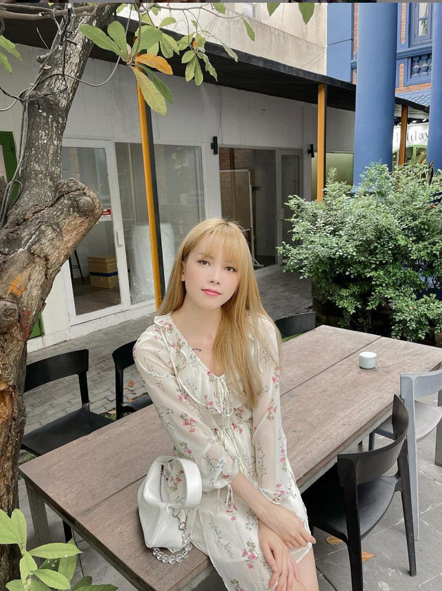 Sau khi Sơn Tùng M-TP unfollow Thiều Bảo Trâm, nữ ca sĩ đã có động thái này trên Instagram ảnh 5