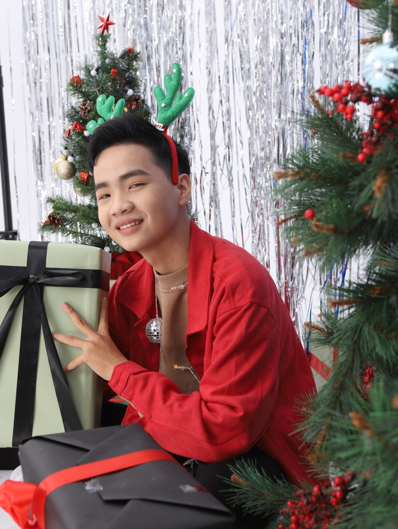 Cham Cân 5 xuất hiện cực bảnh trong bộ ảnh đón Giáng sinh, tiết lộ điều ít người biết ảnh 3