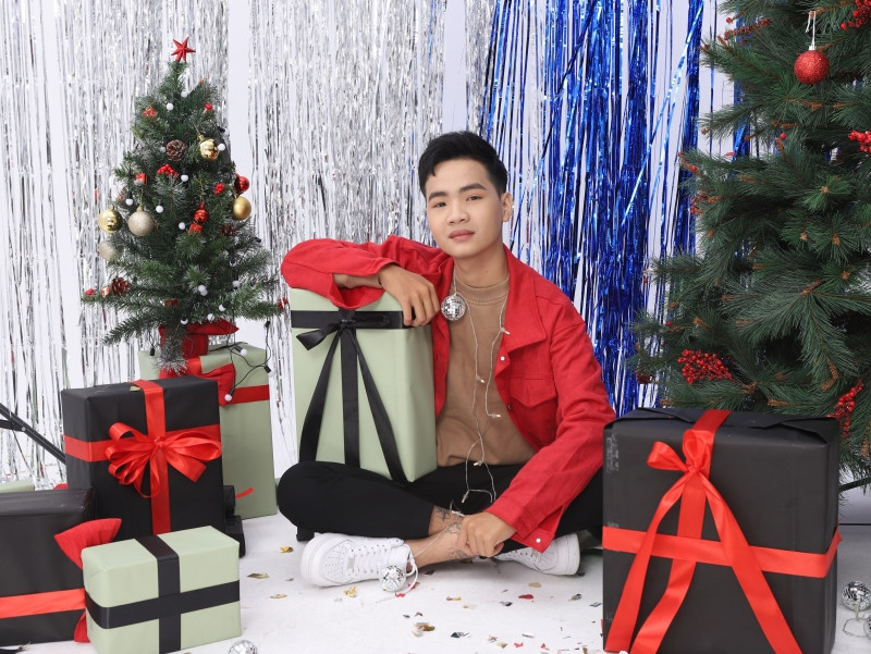 Cham Cân 5 xuất hiện cực bảnh trong bộ ảnh đón Giáng sinh, tiết lộ điều ít người biết ảnh 2