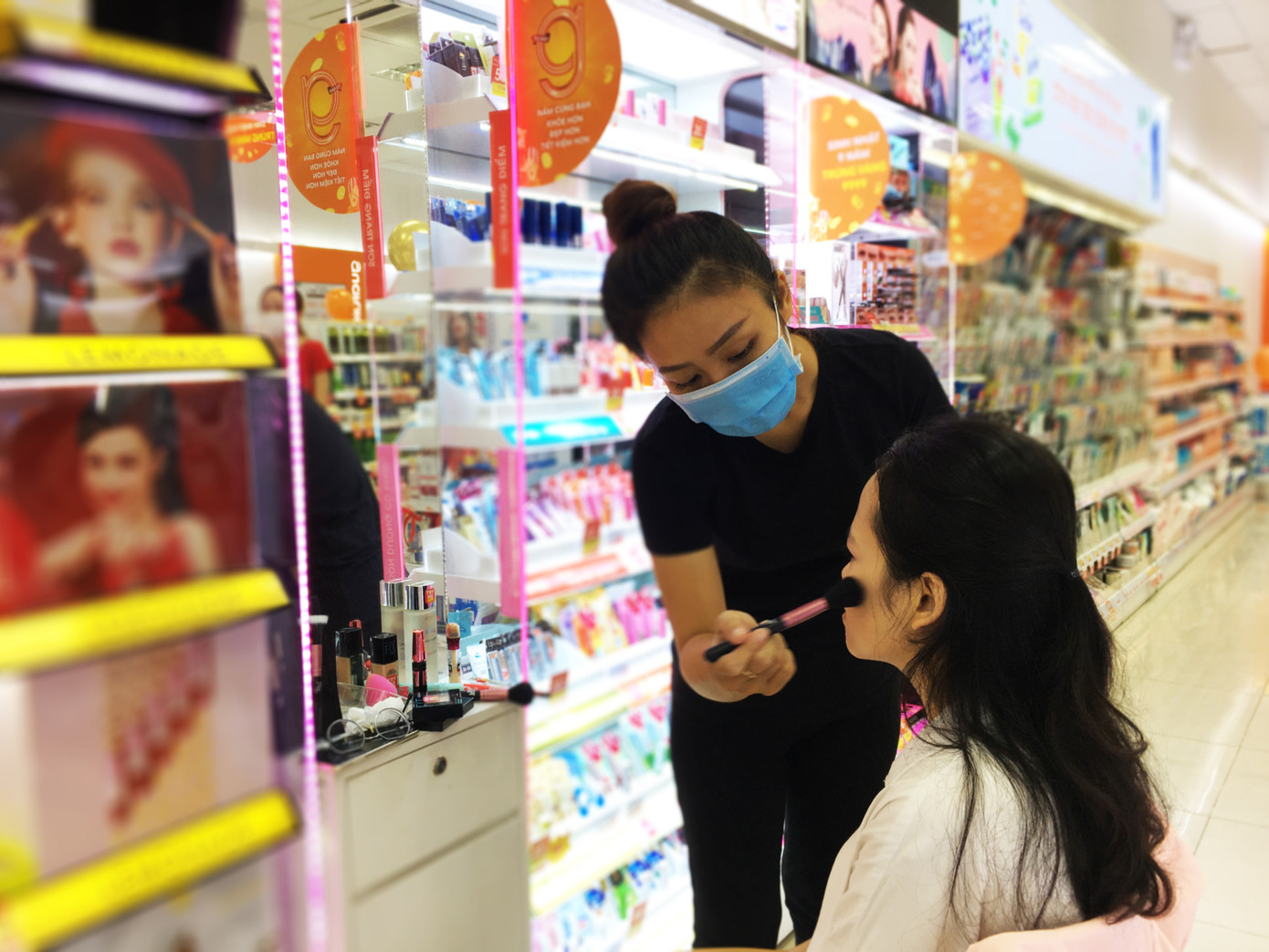 Vì bạn xứng đáng: Dự án cộng đồng giúp phụ nữ Việt trở nên tự tin hơn ảnh 1