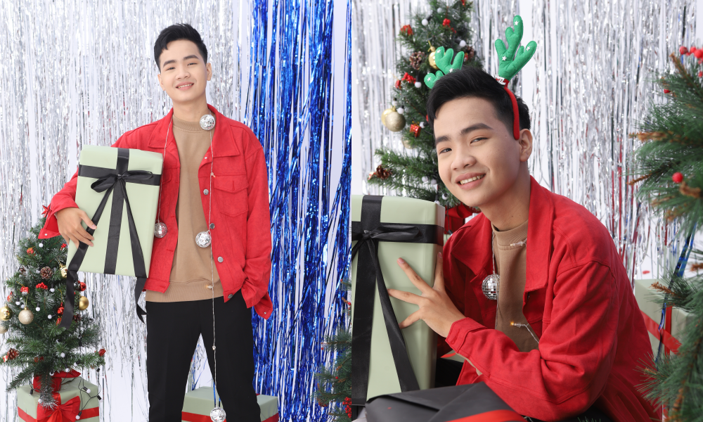 Thảo Nari, Mèo Sao Hỏa cùng dàn streamer, TikToker tung bộ ảnh mặc áo dài rực rỡ ảnh 16 Thảo Nari, Mèo Sao Hỏa cùng dàn streamer, TikToker tung bộ ảnh mặc áo dài rực rỡ ảnh 16