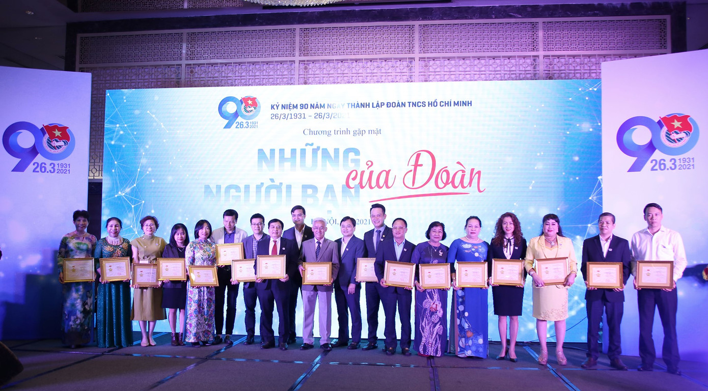 Kỷ niệm 90 năm thành lập Đoàn TNCS Hồ Chí Minh: Tri ân “Những người bạn của Đoàn“ ảnh 3