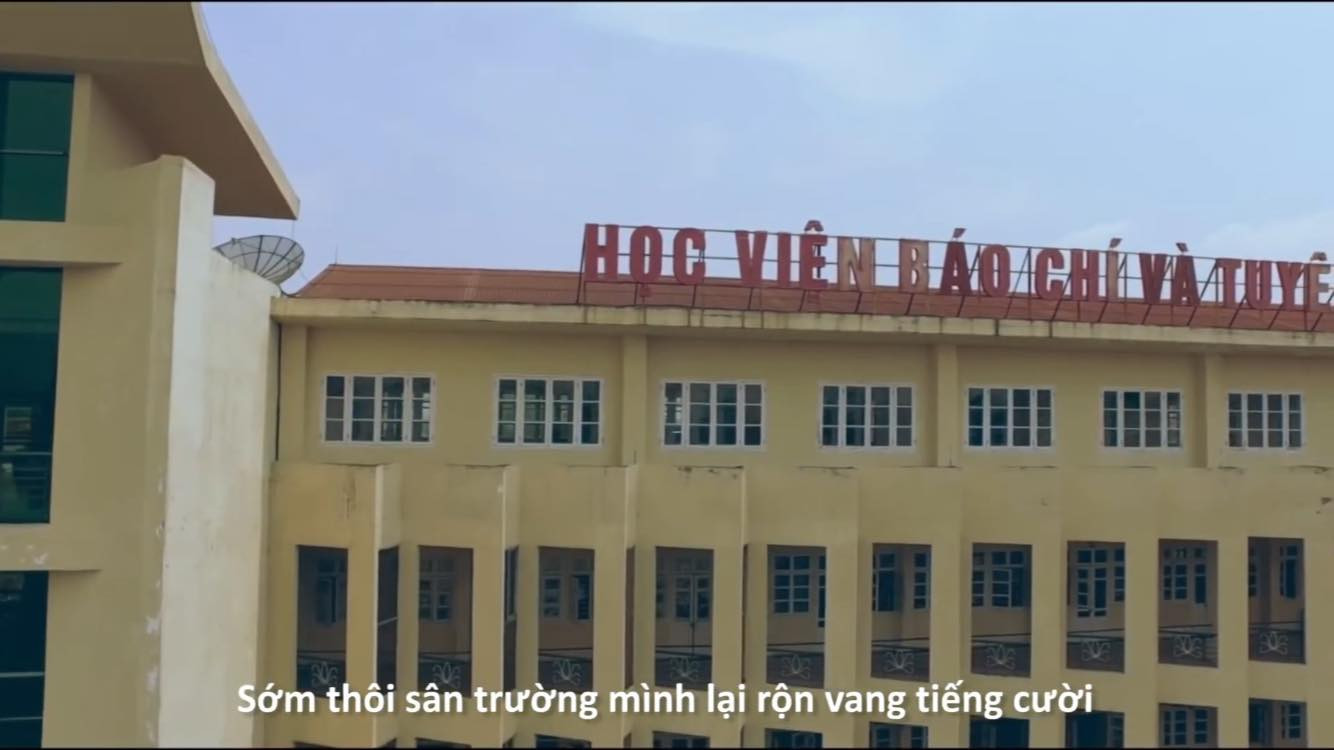 Thầy cô trường Báo bày tỏ nỗi nhớ sinh viên qua MV ca nhạc cực xịn “AJC thời Cô Vy” ảnh 2