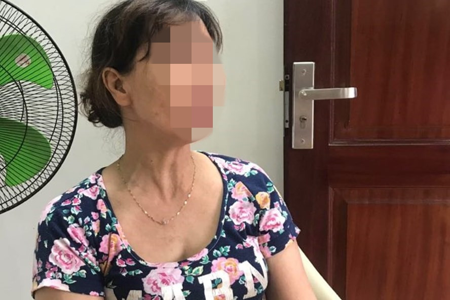 Mẹ bé gái bị phê bình vì đi học sớm: Tôi không dàn dựng vì không có thời gian dựng chuyện! ảnh 2