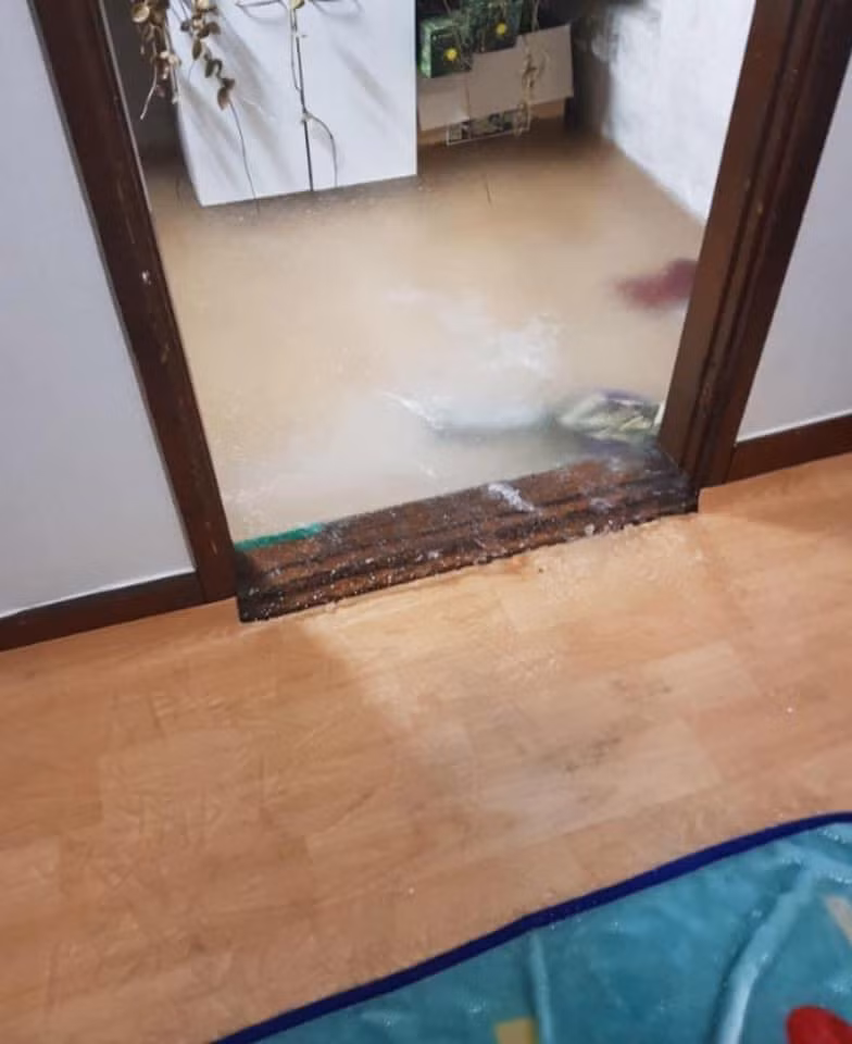-18 độ, cô gái Việt ở Hàn làm theo bí kíp chống đóng băng đường ống nước và nhận kết đắng ảnh 4