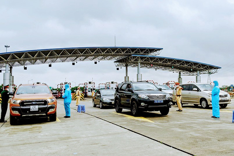 Người ra vào Hải Phòng từ 12h trưa 6/2 phải có xác nhận của địa phương: Liệu có “làm khó” dân? ảnh 1