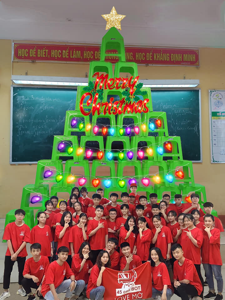 Cây thông có “1-0-2” ngay tại lớp học: Sức sáng tạo của học trò nhà mình là “dương vô cực“ ảnh 3