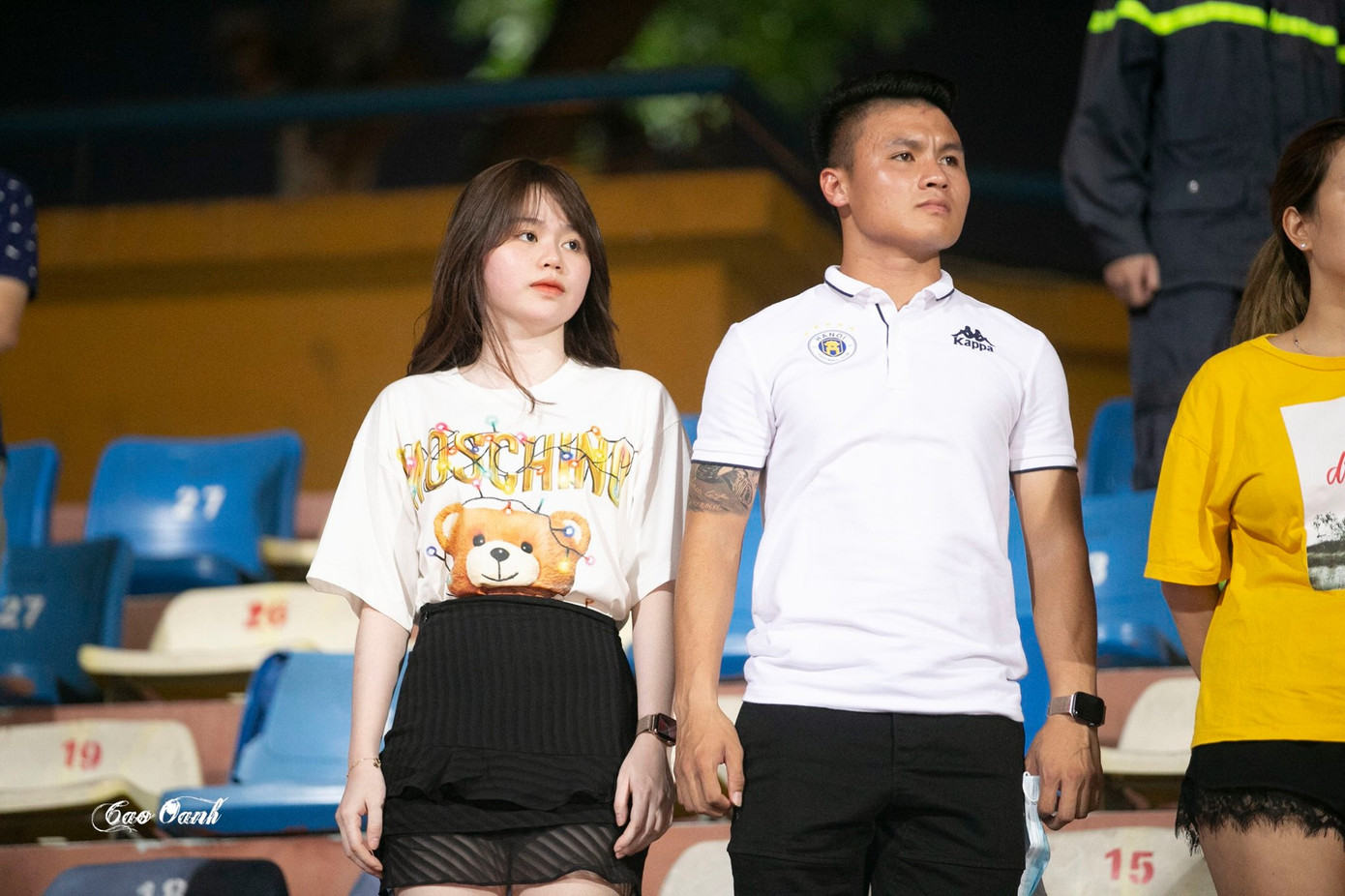 Loạt ảnh chứng minh dù Quang Hải có gặp hạn thì Huỳnh Anh vẫn luôn ở bên cạnh ảnh 3