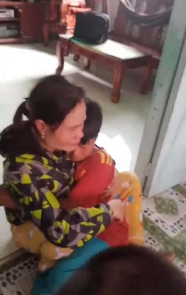 3 bạn học sinh đạp xe hơn 300km từ Cà Mau lên TP.HCM trong 5 ngày để được gặp cha mẹ ảnh 2