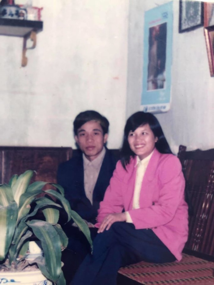 Linh Ngọc Đàm nói về ảnh bố mẹ thời trẻ: “Nhan sắc này không thể đùa được đâu“ ảnh 3