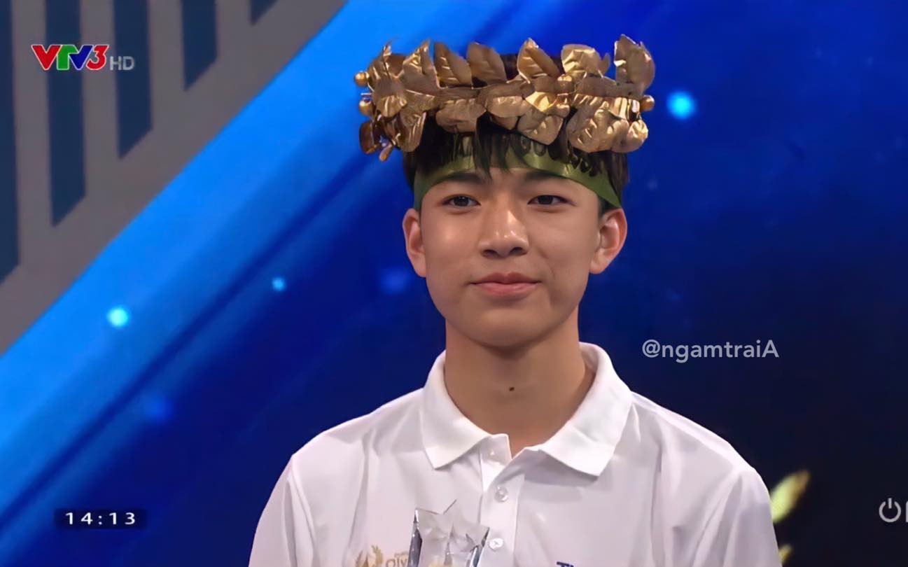 Nam sinh lập kỷ lục tại Đường Lên Đỉnh Olympia “đốn tim” dân mạng bởi nụ cười tỏa nắng ảnh 1