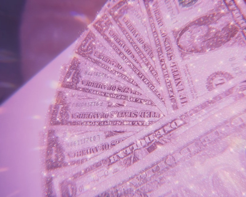 Tiết kiệm sao để không bị chê là keo kiệt, mọi thứ khác nhau ở lằn ranh mỏng manh này ảnh 2