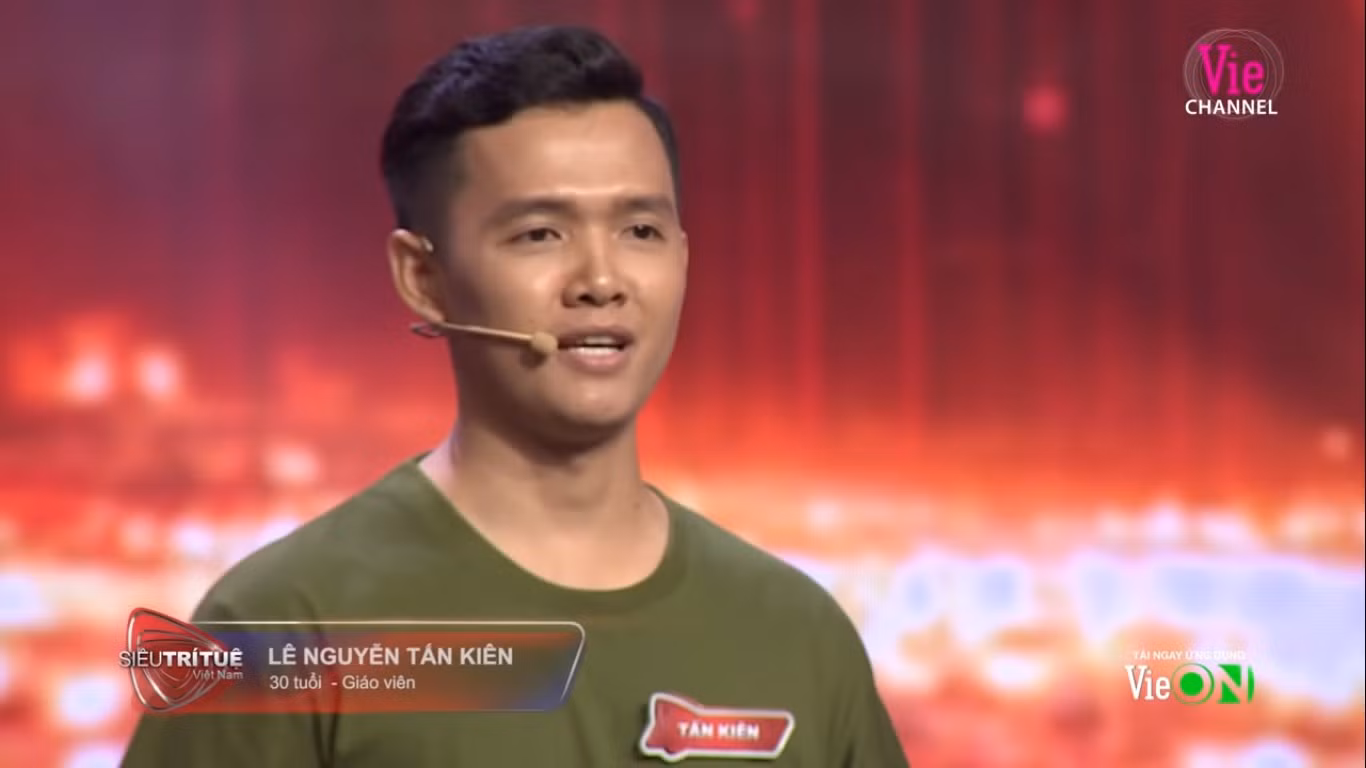 Trấn Thành bị tố ‘nhắc bài’, thiếu kiến thức trong show Siêu trí tuệ Việt Nam ảnh 1