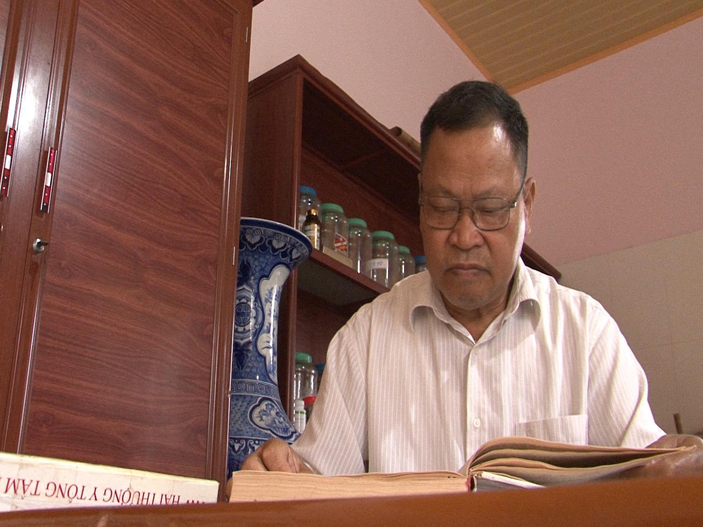 'Phao cứu sinh' cho bệnh nhân suy thận nhờ sản phẩm thảo dược của lương y Đào Đình Nhuận ảnh 1